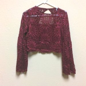 Xhilaration long sleeve lace floral burgundy maroon crop top size xs